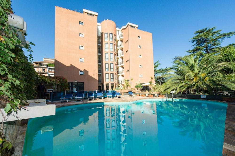 Hotel Michelangelo Palace & Spa Terni Exterior foto